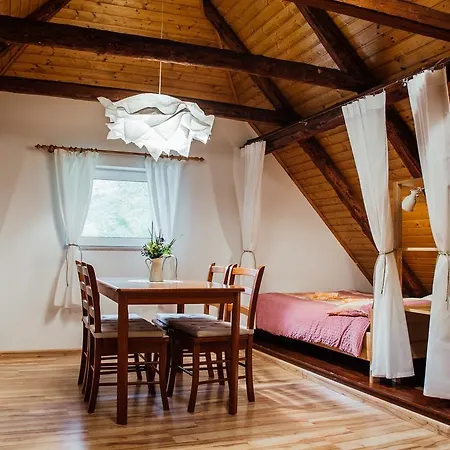 Rafting Center بيت ضيافة